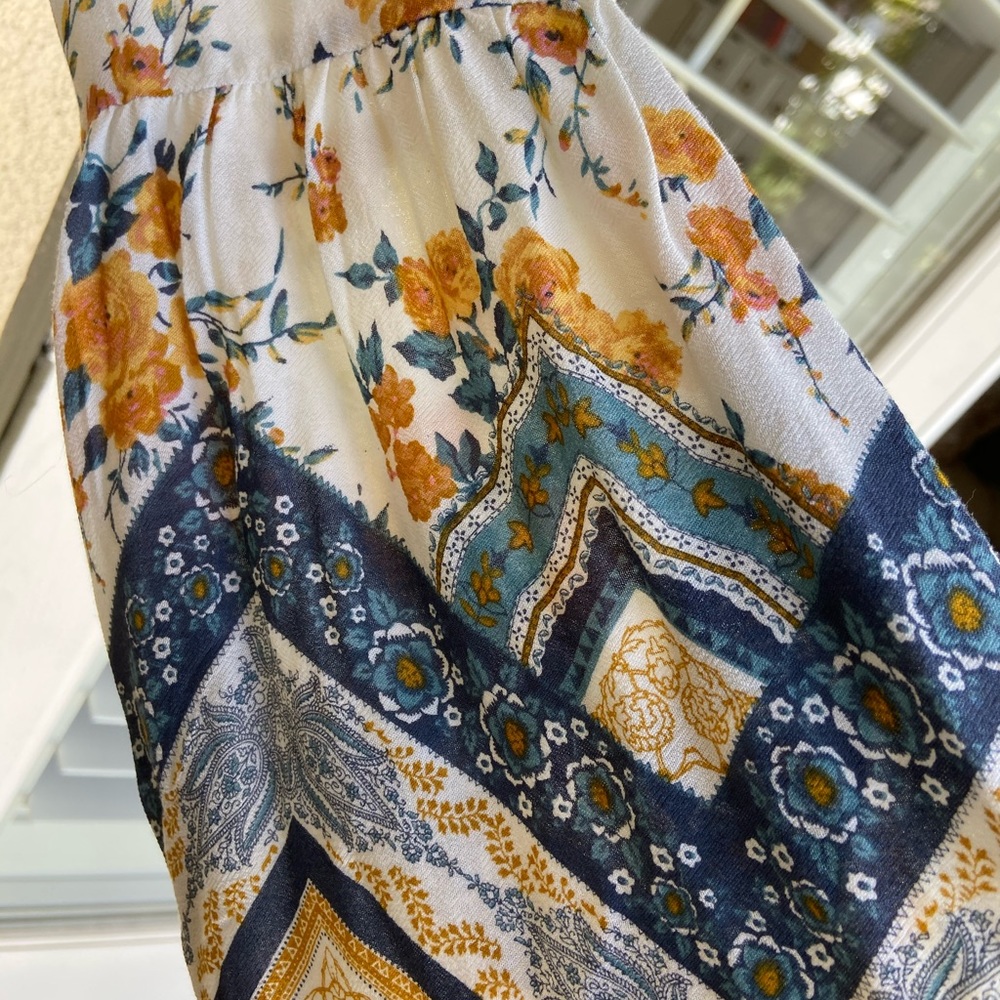 Long-Sleeve Floral Boho Romper - Picture 2 of 4